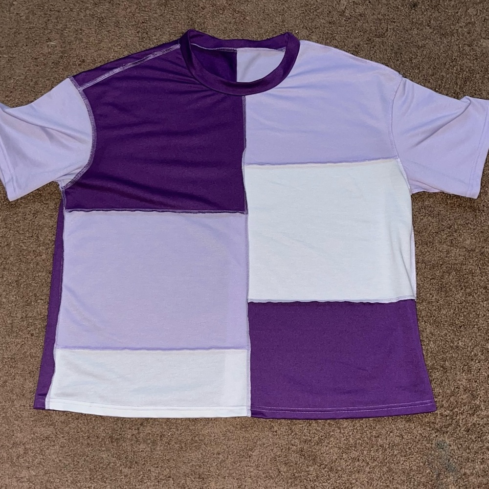 Cute Purple Lavender and White Top